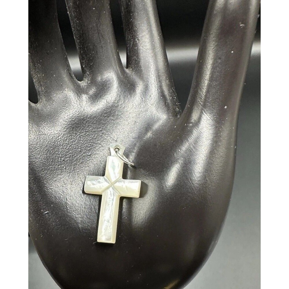 VINTAGE CARVED IRIDESCENT MOTHER OF PEARL CROSS PENDANT CHARM